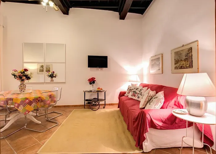 Navona Flowers Apartment